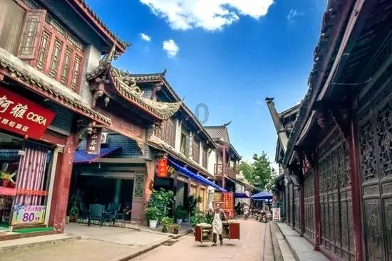 从6299元跌至2959元,1亿像素+50倍变焦,从高档市场跌至低档市场
